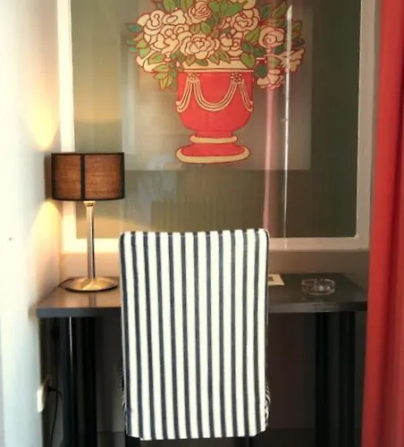 Hotel La Del Rancho *